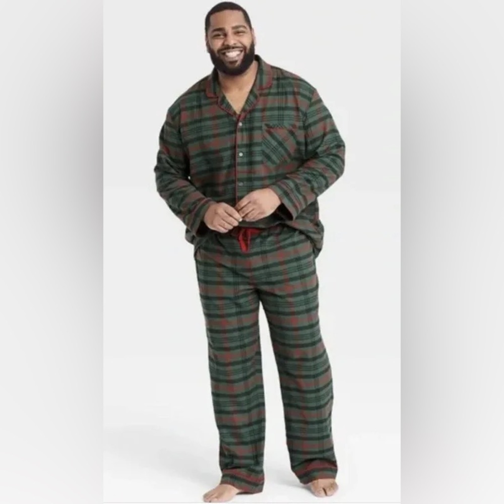 New - Hearth & Hand with Magnolia Men's Big & Tall Tartan Plaid Pajama Set